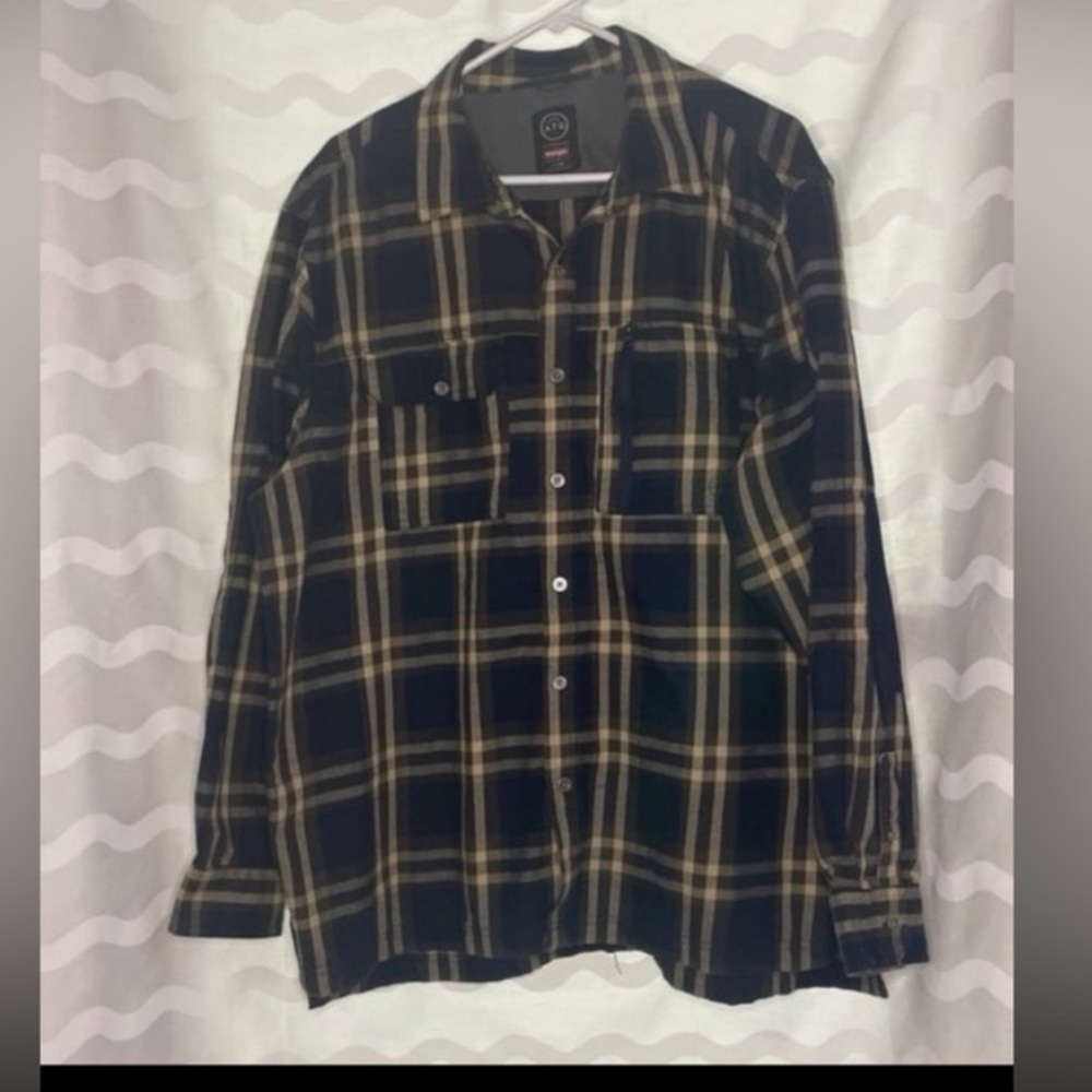 ATG by Wrangler Men's Black & Tan Plaid Flannel Shirt size XL